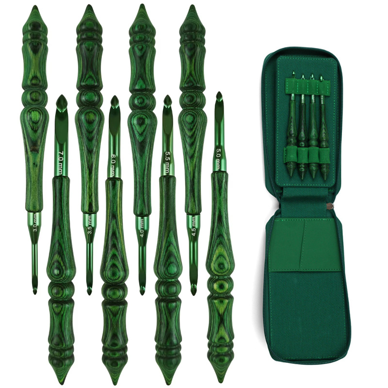 Wooden Crochet Hooks Ergonomic Handle - 8本セット 3.0-7.0mm かぎ針セット グリーン 人間工学に基づいた木製ハンドル 関節炎のある手向け