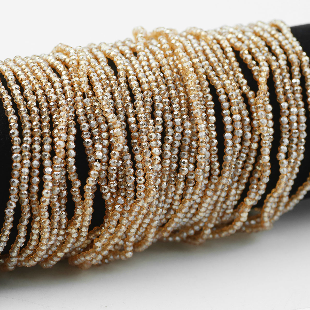 WLYeeS フラットラウンドゴールドシャンパンビーズ 2m - Glass Seed Beads 2Mm Jewelry Making のレビューと価格