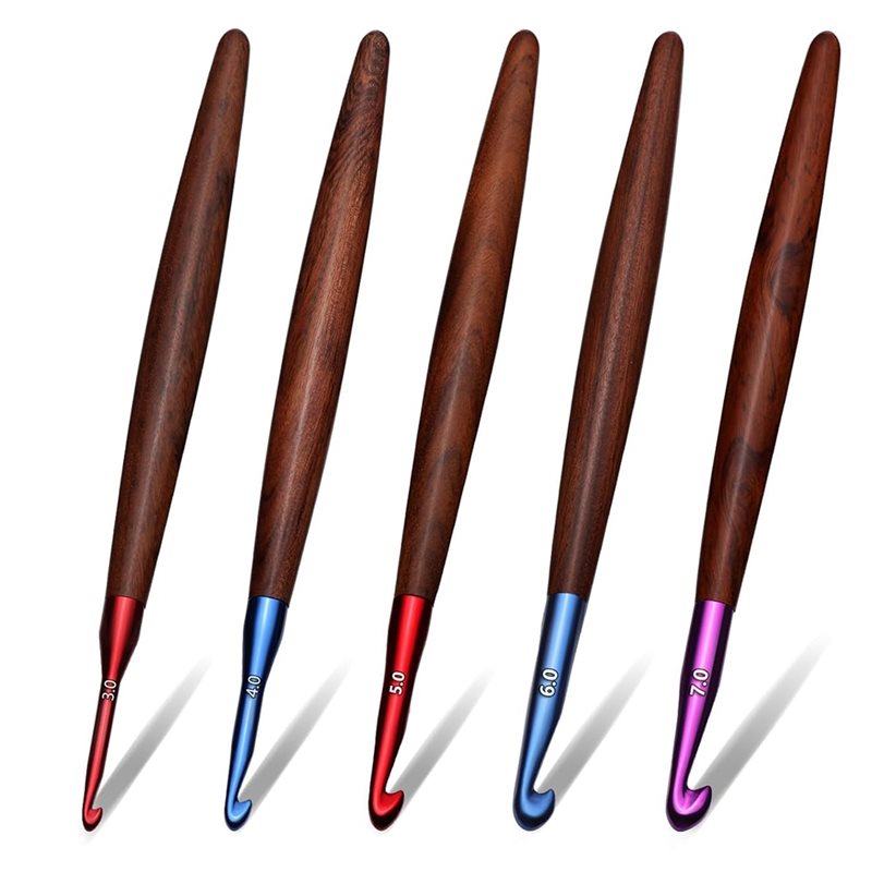 A59Z-関節炎の手に最適な人間工学に基づいた木製ハンドルの - Wooden Crochet Hooks Ergonomic Handle のレビューと価格