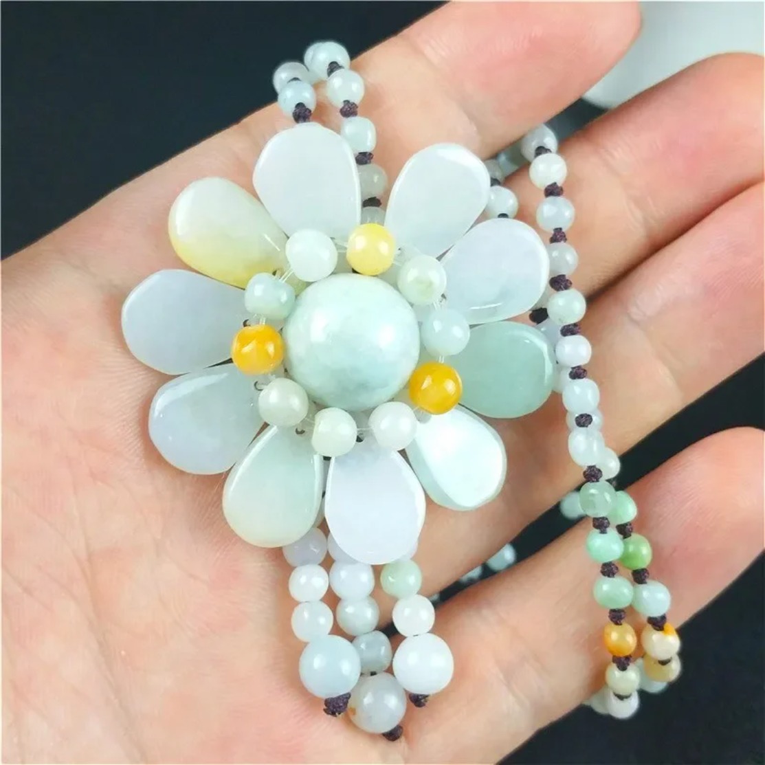 認定されたシャム翡翠ひまわりペンダント翡翠エメラルドビーズネ - Beading のレビューと価格