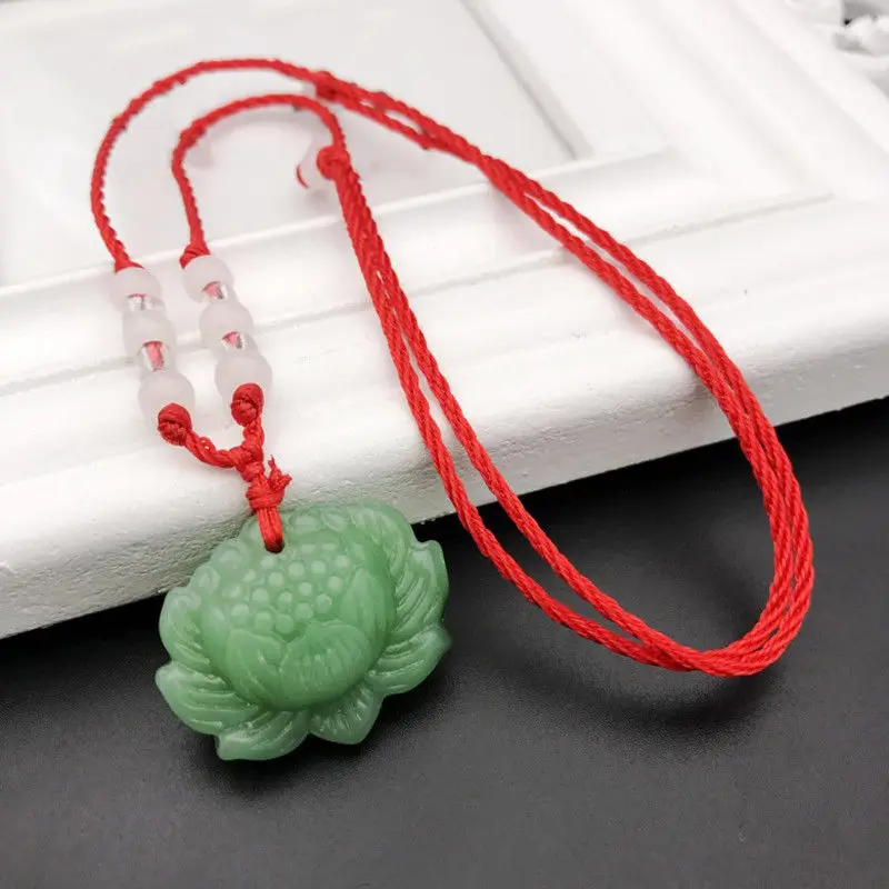 天然の緑色の翡翠で作られた蓮の花のペンダントビーズネックレス - Beading のレビューと価格